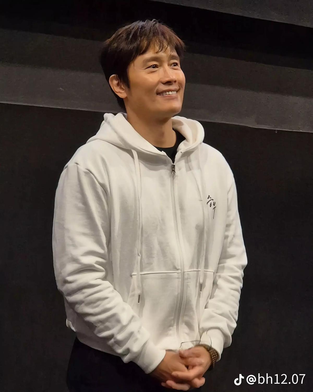 Lee Byung-Hun🫦🔥 thumbnail