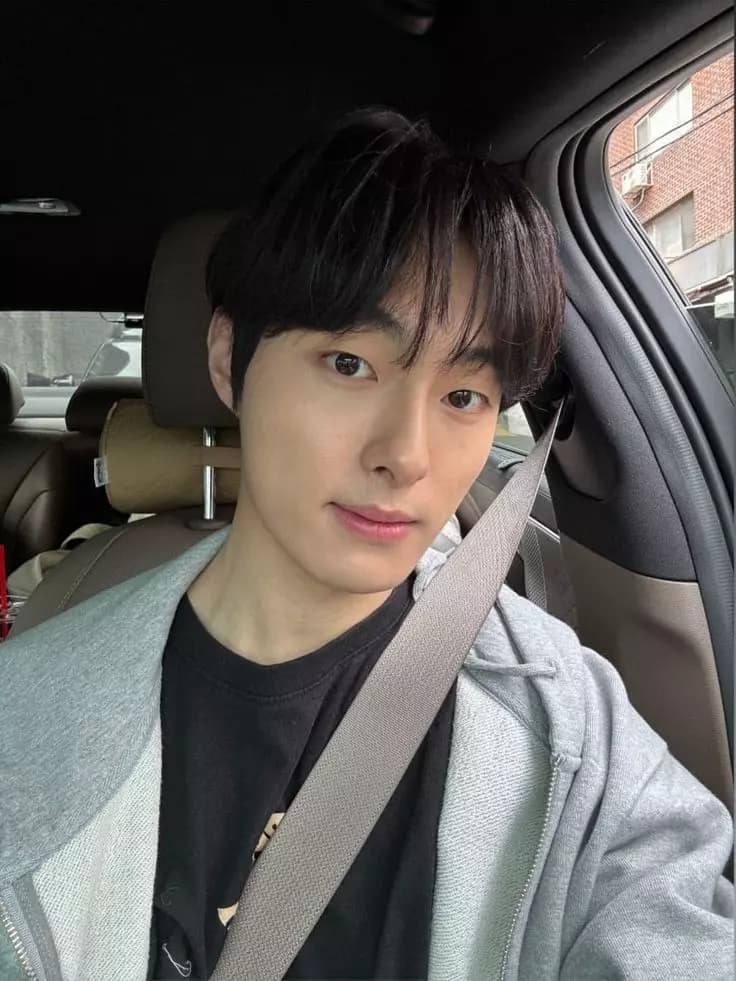 yoon Chan-Young thumbnail