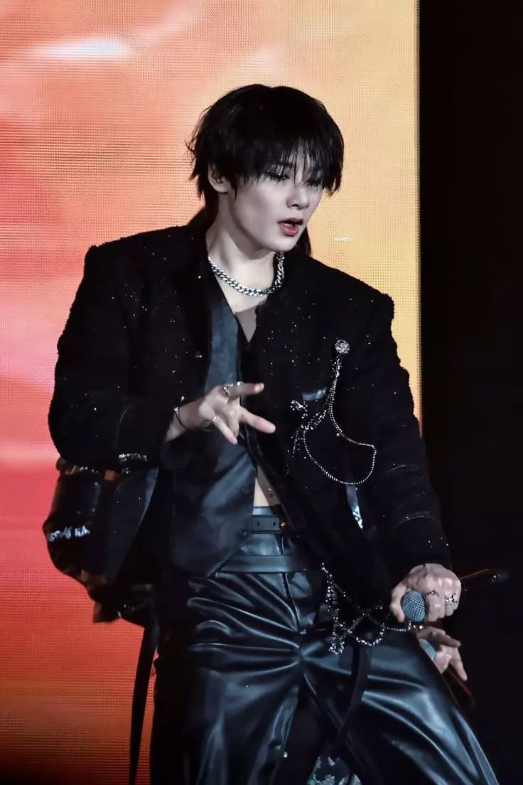Yang Jeongin - I.N thumbnail