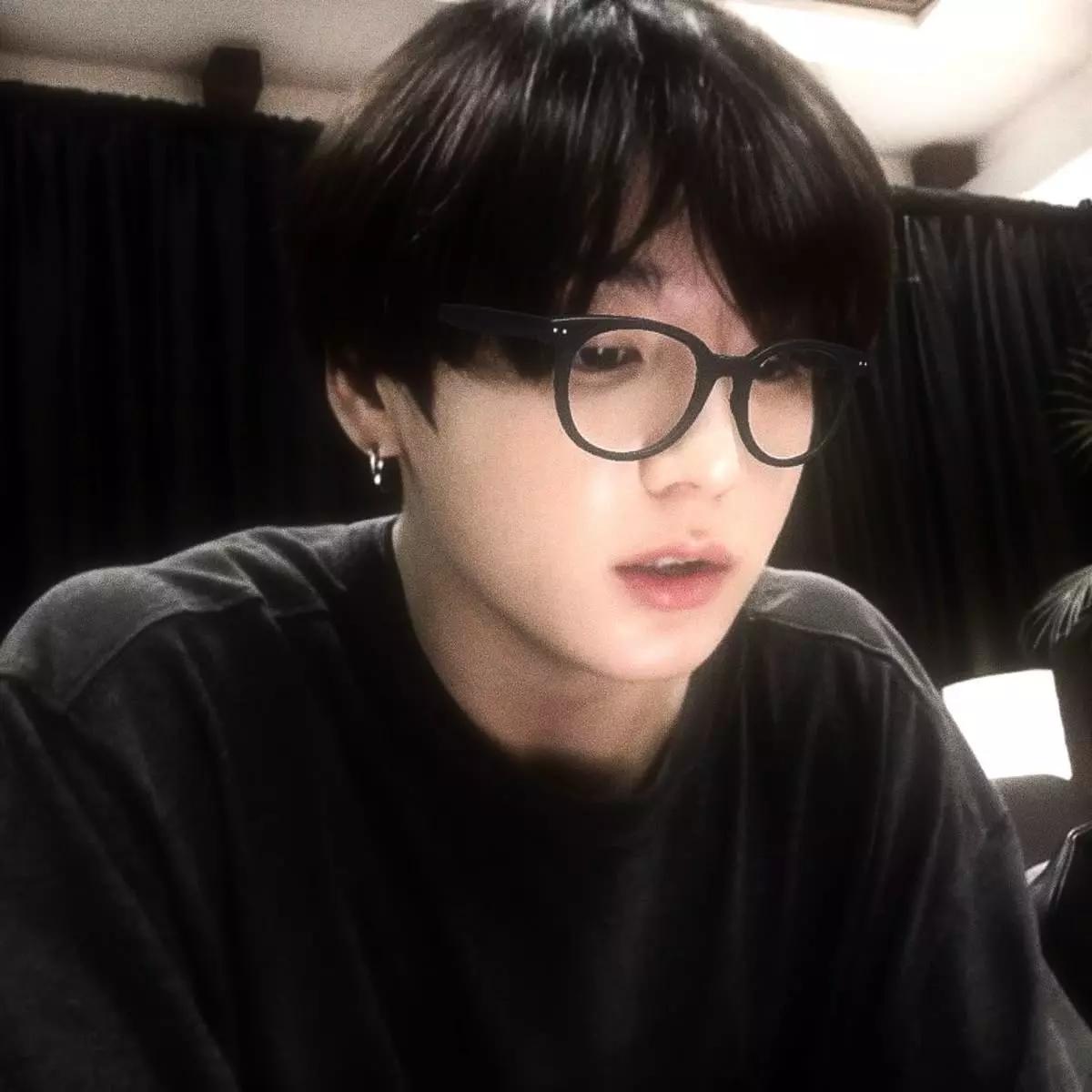 Jeon jungkook  thumbnail