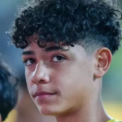 Cris junior thumbnail