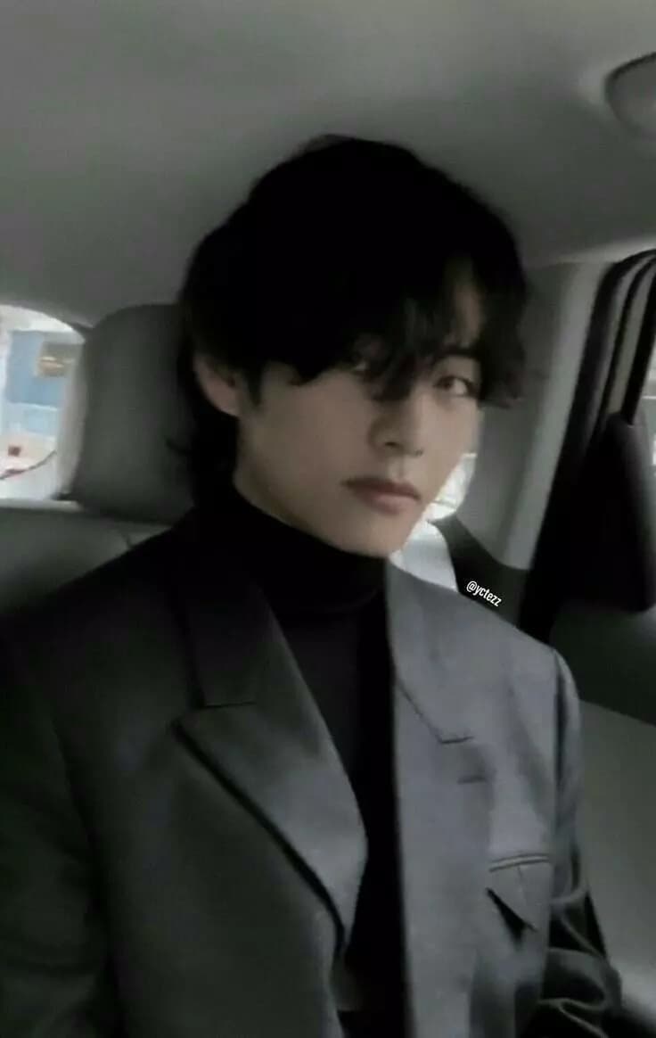 Kim taehyung.  thumbnail