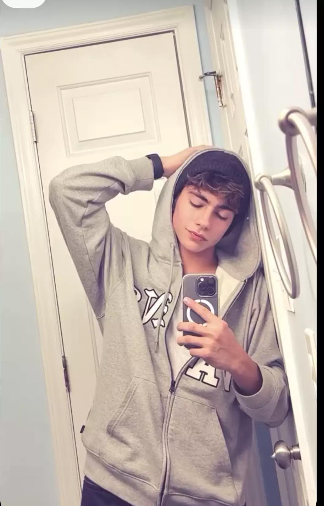 Lukas urquijo thumbnail