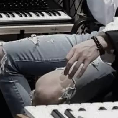 Jeon Jungkook thumbnail
