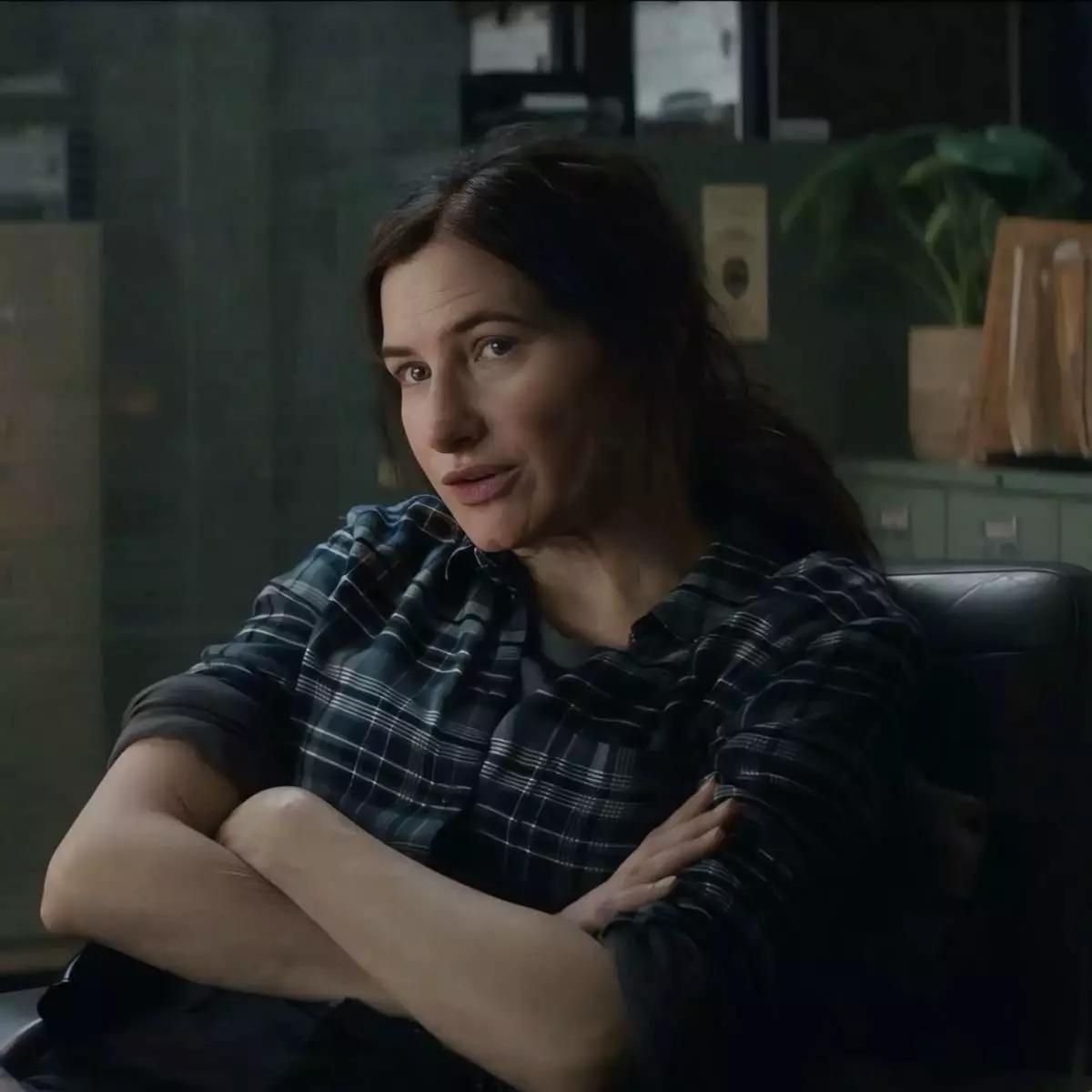 Kathryn Hahn thumbnail
