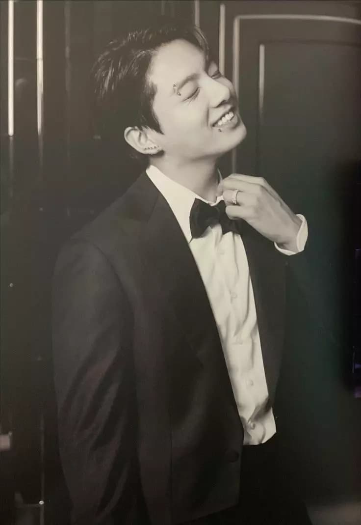 Jeon jungkook thumbnail