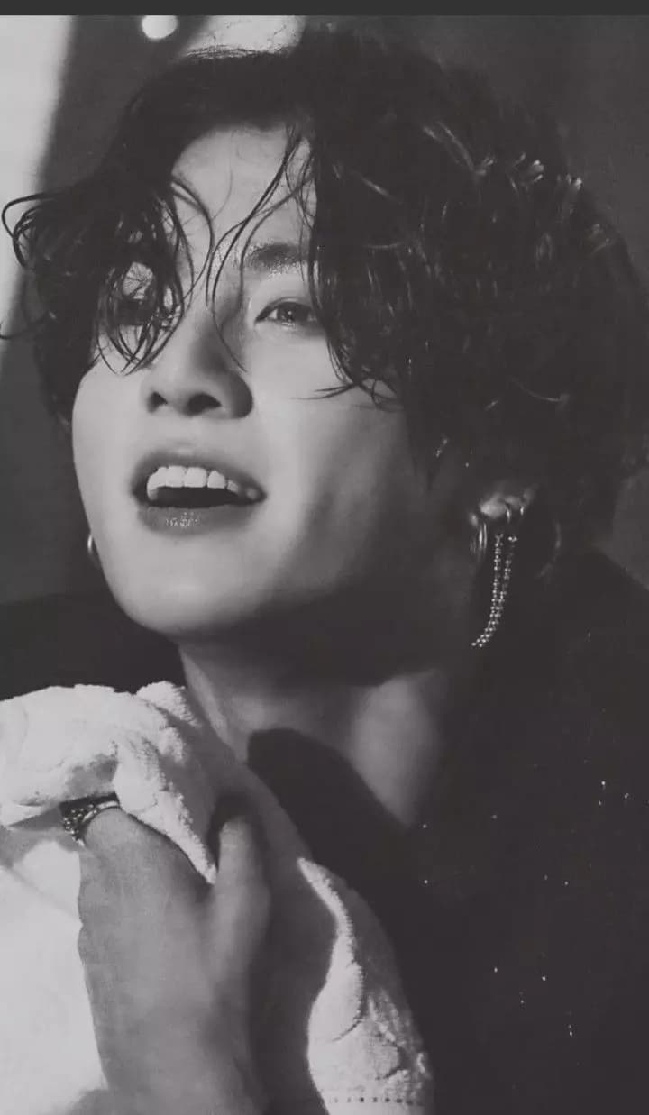 Jeon Jungkook thumbnail