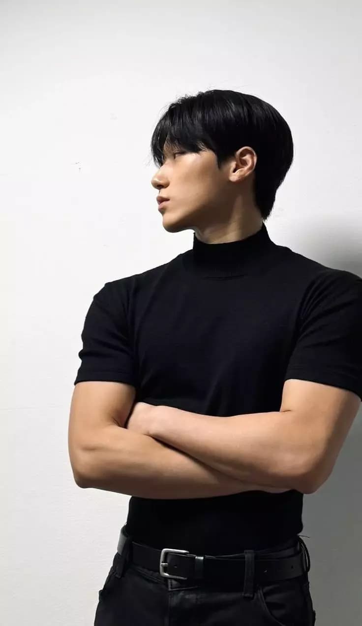 Choi San thumbnail