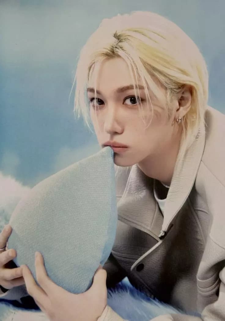 Hyunlix- Felix thumbnail