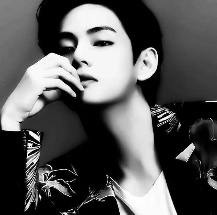 Kim Taehyung  thumbnail