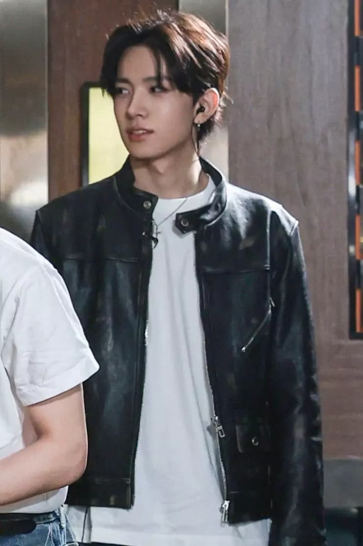 Lee Heeseung thumbnail