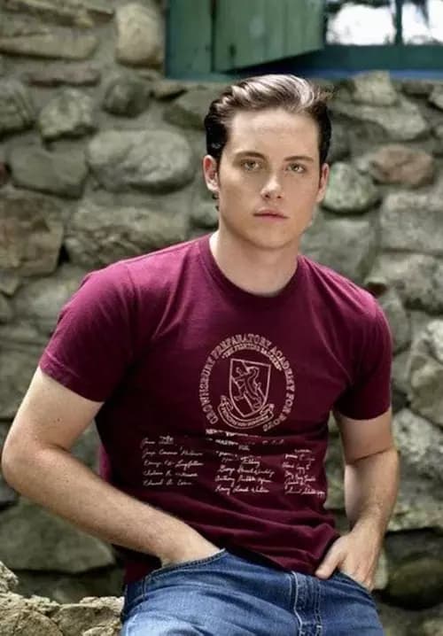 Jesse Lee Soffer thumbnail