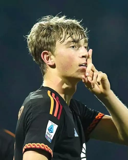 Dean Huijsen thumbnail