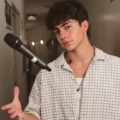 Lukas thumbnail