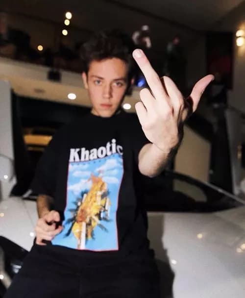 Carl Gallagher thumbnail