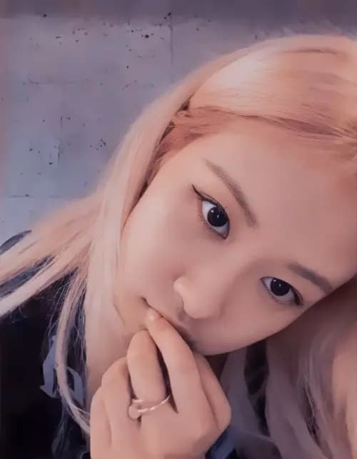 Rosé (Roseanne Chae-young Park)  thumbnail