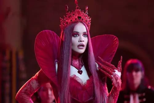Queen of hearts thumbnail
