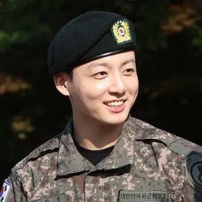 Jeon Jungkook thumbnail