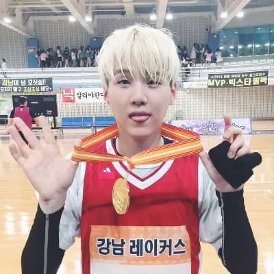Yoongi thumbnail