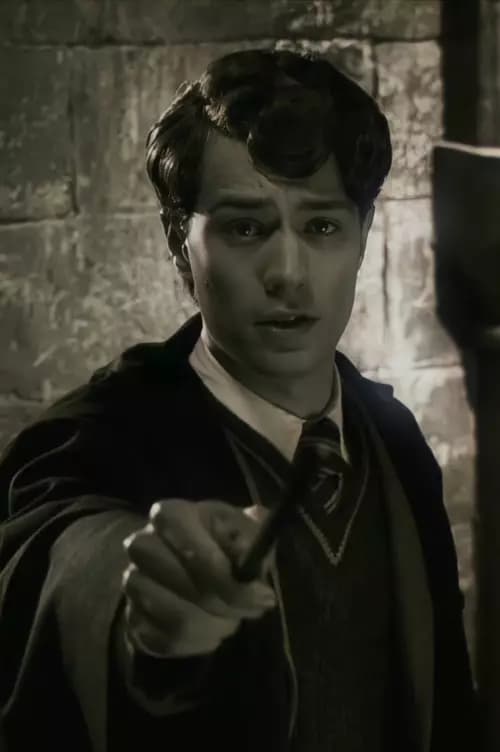 Tom Marvolo Riddle thumbnail
