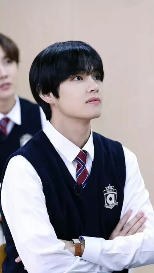 Kim Taehyung thumbnail