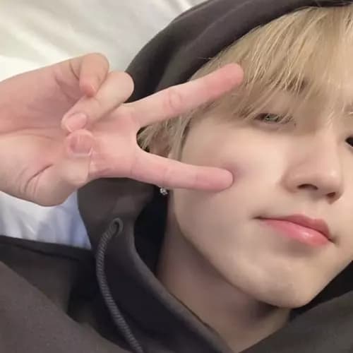 Han jisung thumbnail