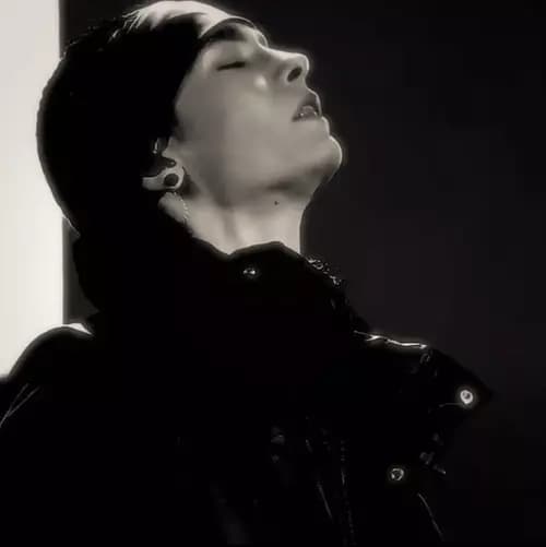 Tom Kaulitz thumbnail