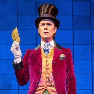 Willy Wonka (Alex Jennings) thumbnail