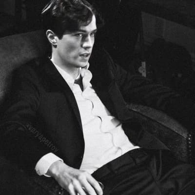 Tom Marvolo Riddle thumbnail