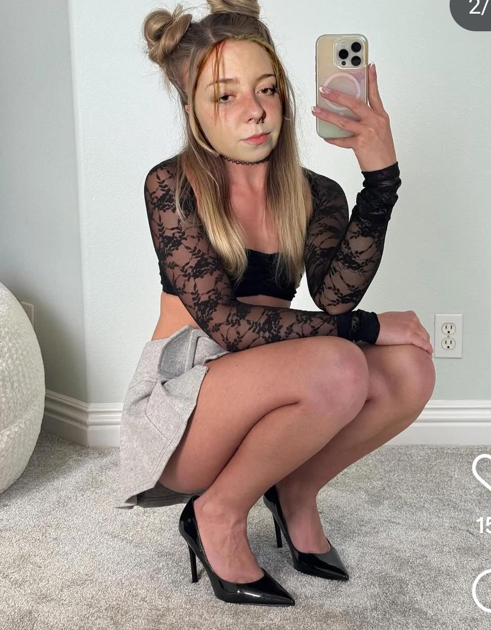 Kaylee Clarkson  thumbnail