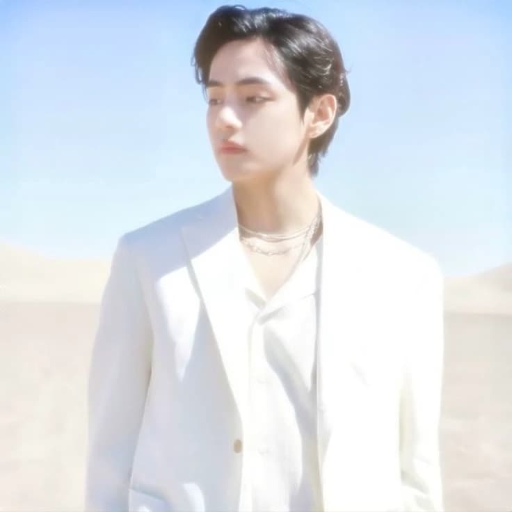 Kim Taehyung thumbnail