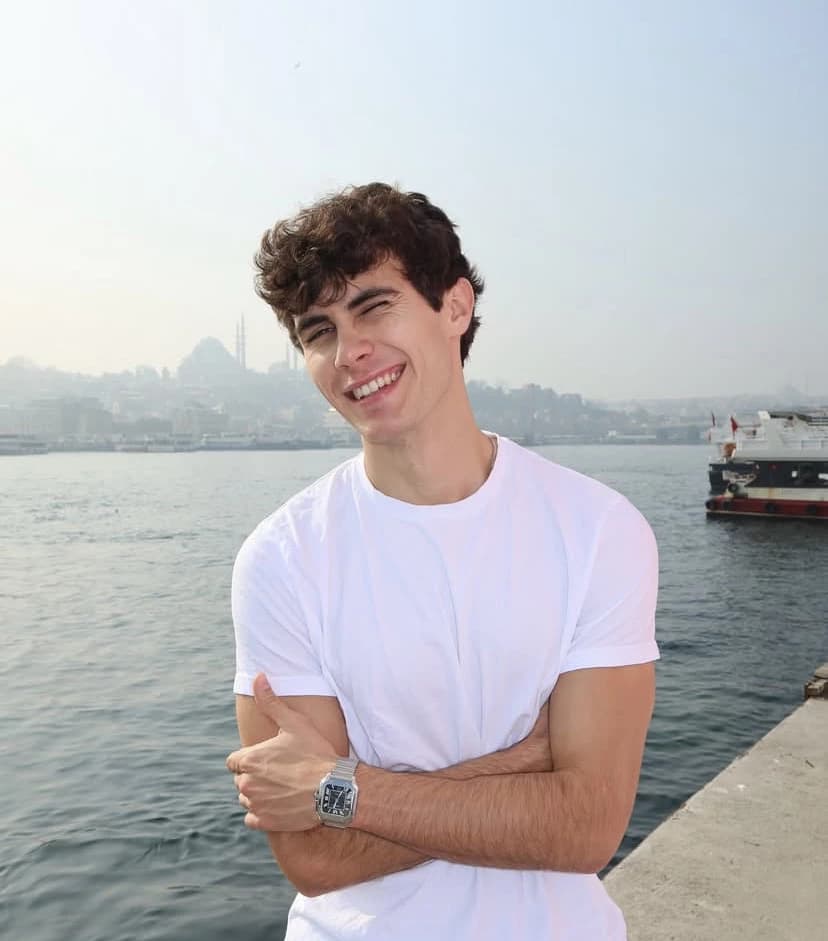 alexander rose thumbnail