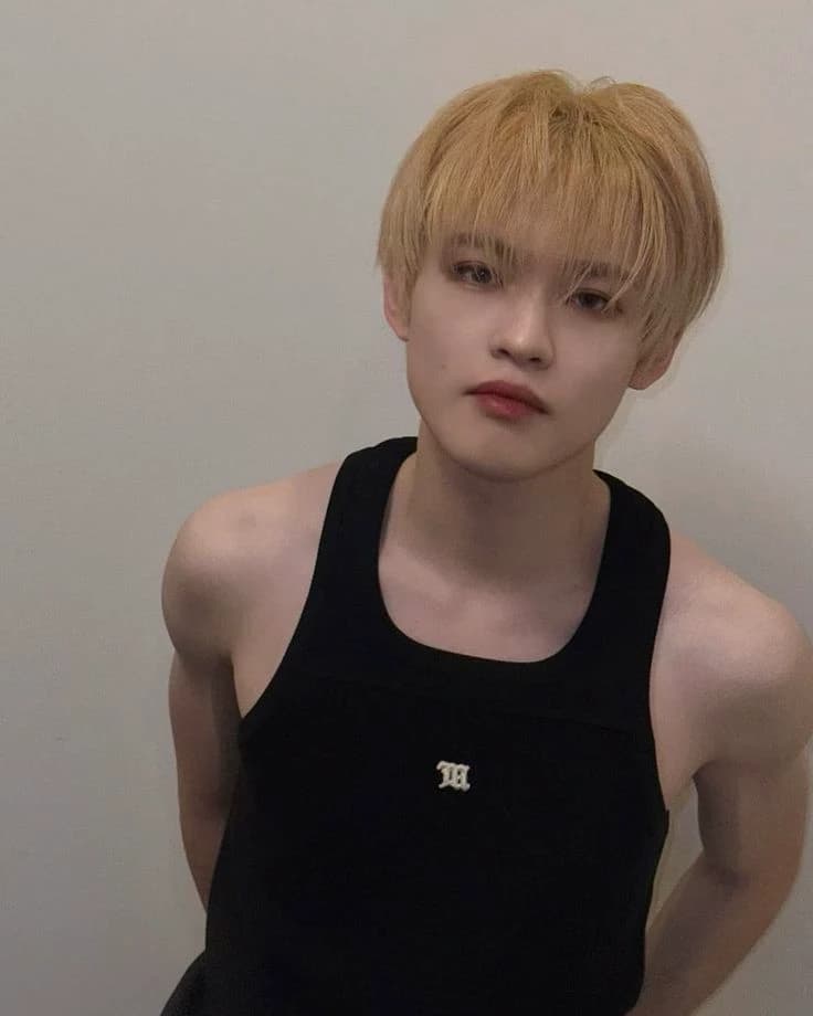 Zhong Chenle thumbnail