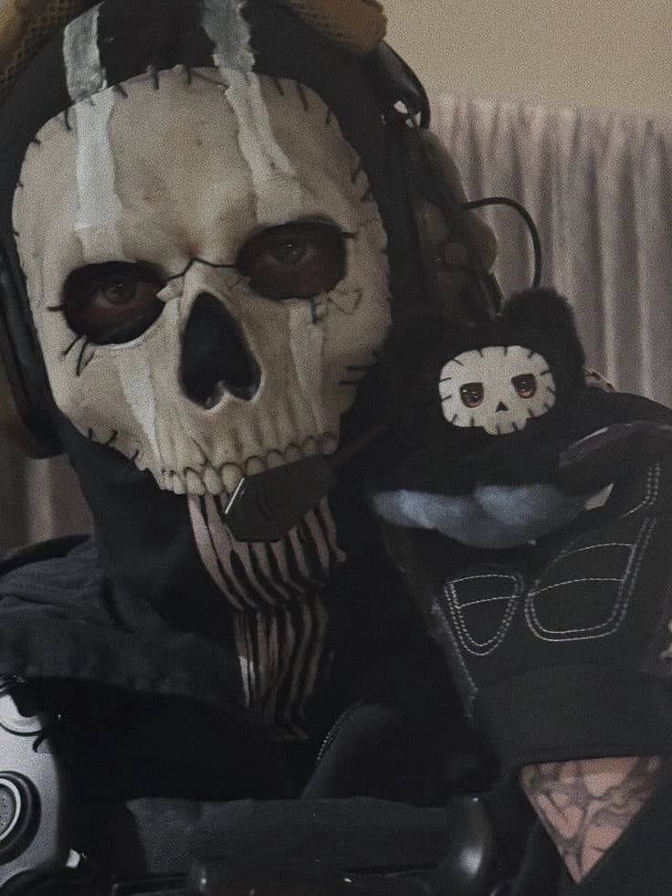 Simon ghost riley thumbnail