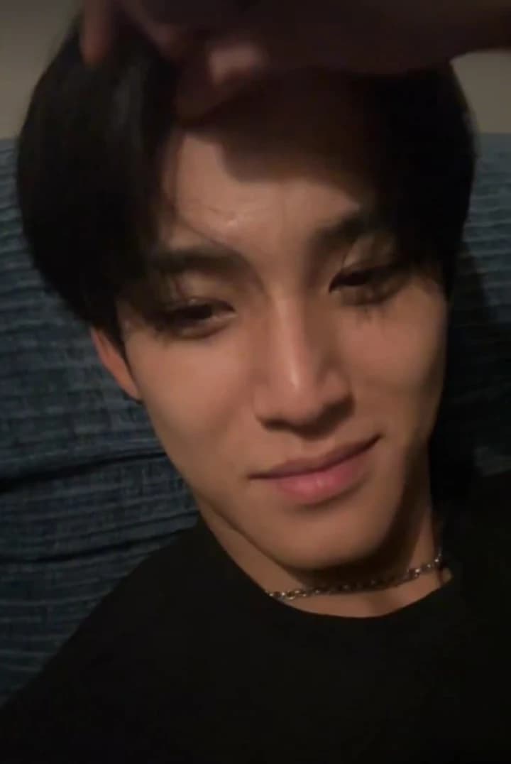 Mingyu thumbnail
