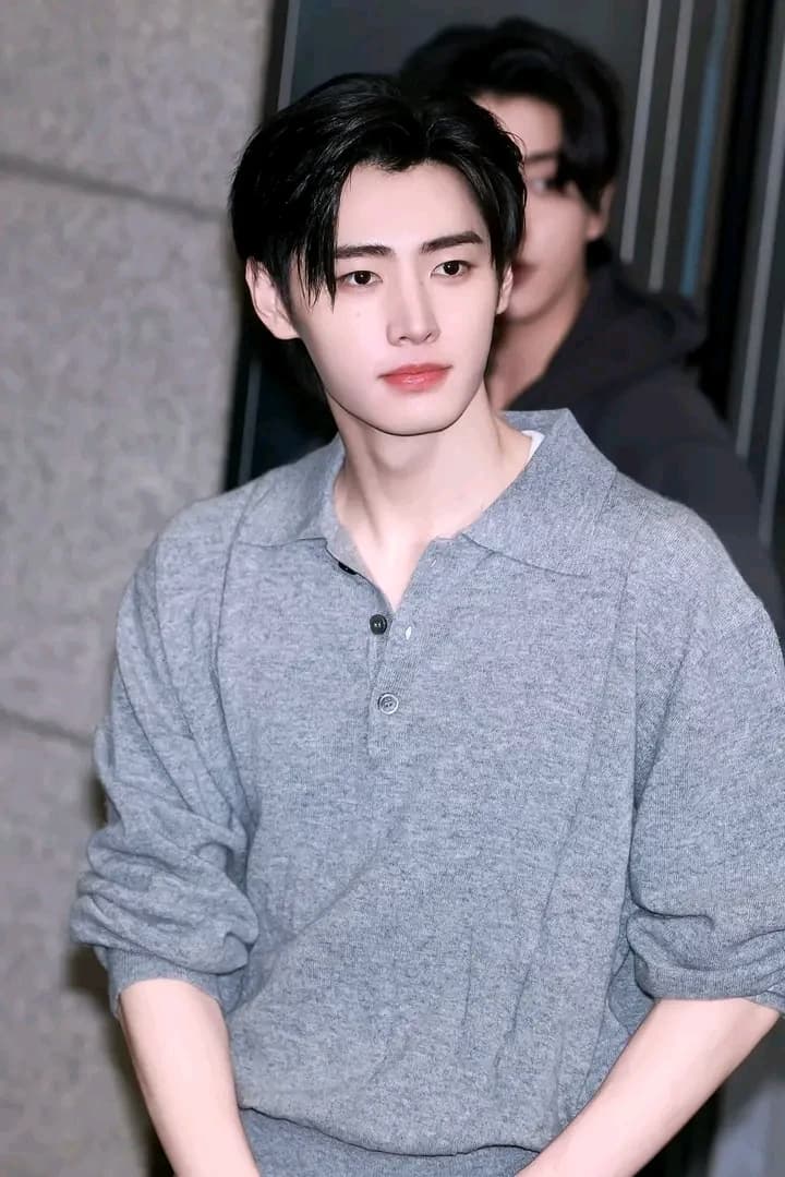 Park Sunghoon  thumbnail
