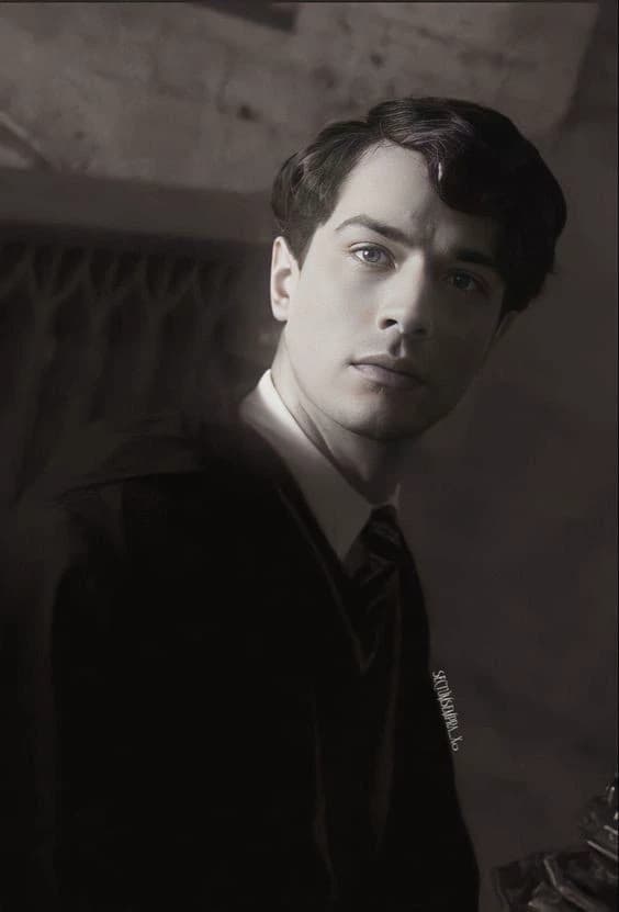 Tom Riddle thumbnail