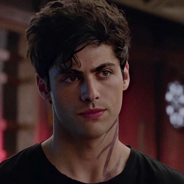 Alec Lightwood thumbnail