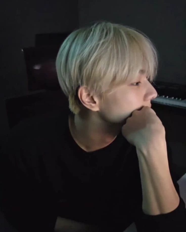 Yang Jungwon thumbnail