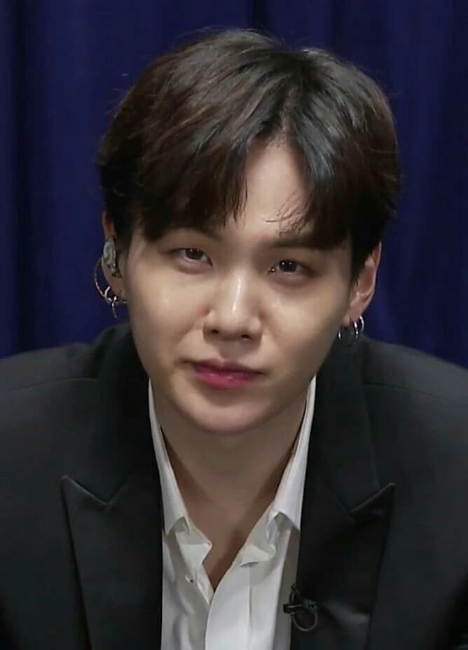 Suga thumbnail