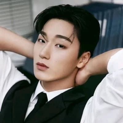 Choi San thumbnail