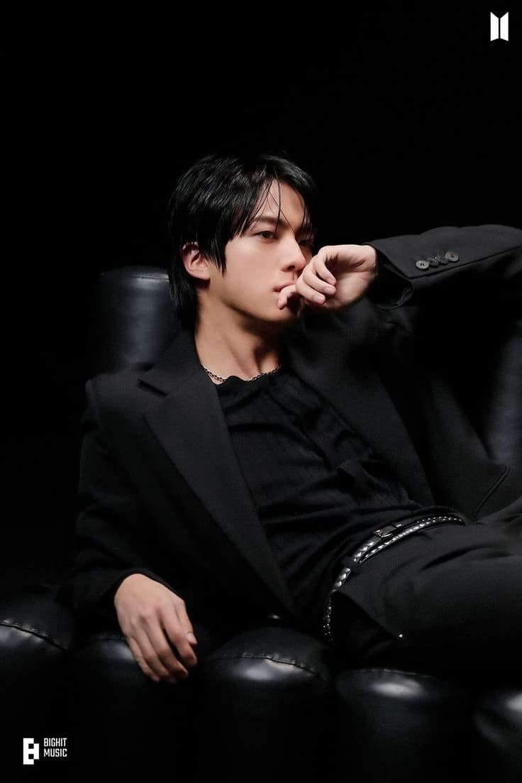Kim Seokjin thumbnail