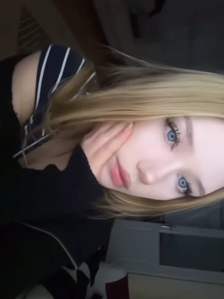 Mikayla thumbnail