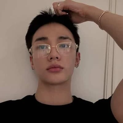 Hyunjin♡ thumbnail
