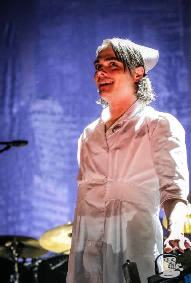 Gerard way thumbnail