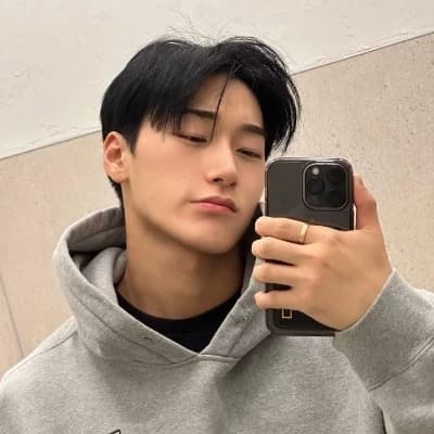 Choi San thumbnail