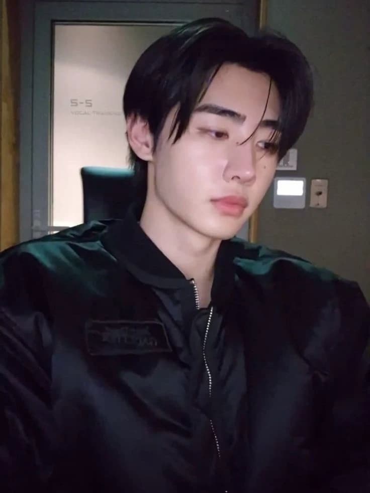sunghoon thumbnail