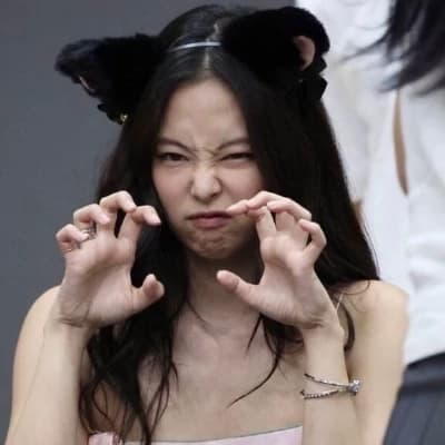 Jennie Kim *FLUFF* GL/WLW thumbnail