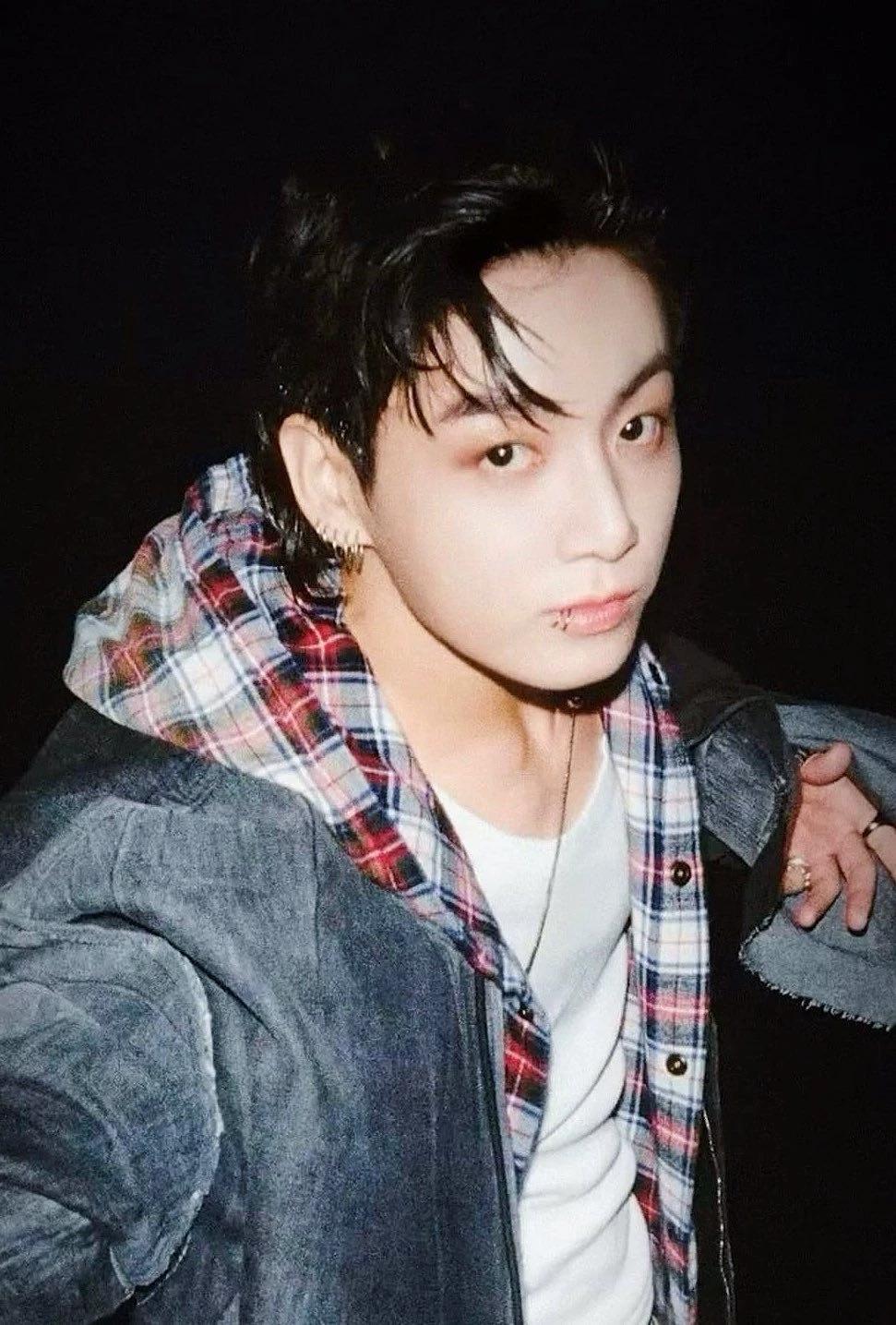 Jungkook thumbnail