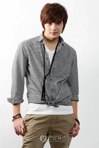 Song Woo Bin thumbnail